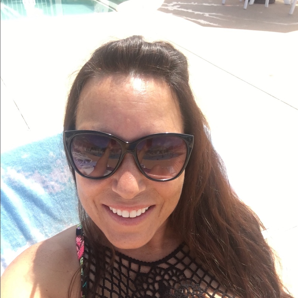 Meet your Posher, Diana